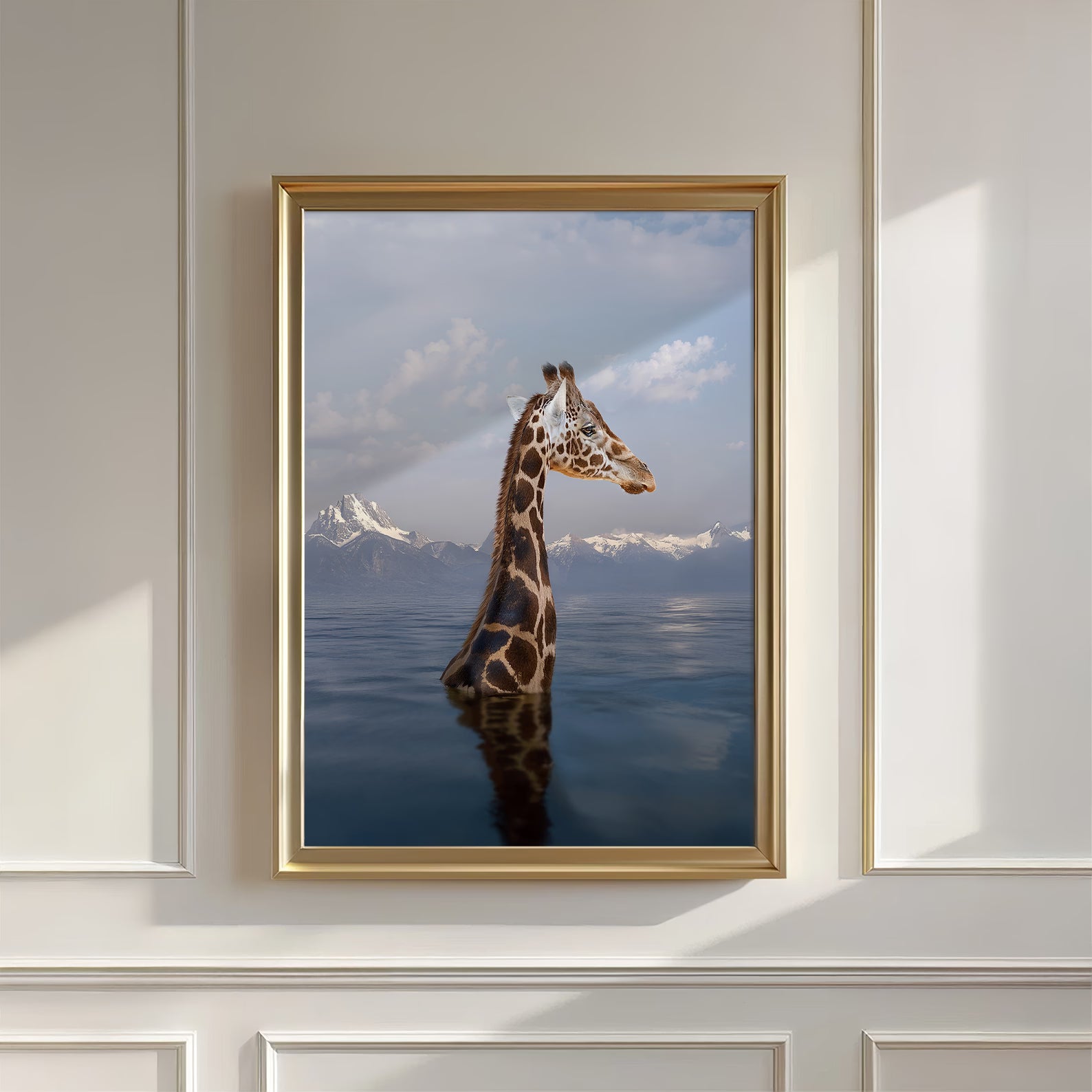 Giraffee in Lake – Mooon Gallery